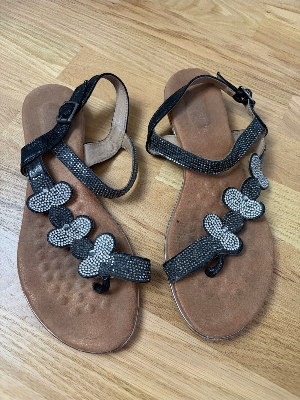 Patrizia Women’s Black Rhinestone Flower T-Strap Sandals, 41